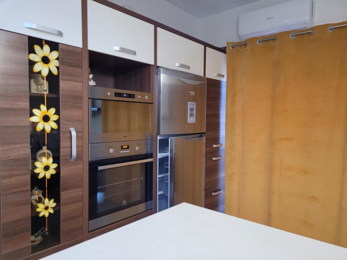 Andi Apartment Sibiu Buitenkant foto